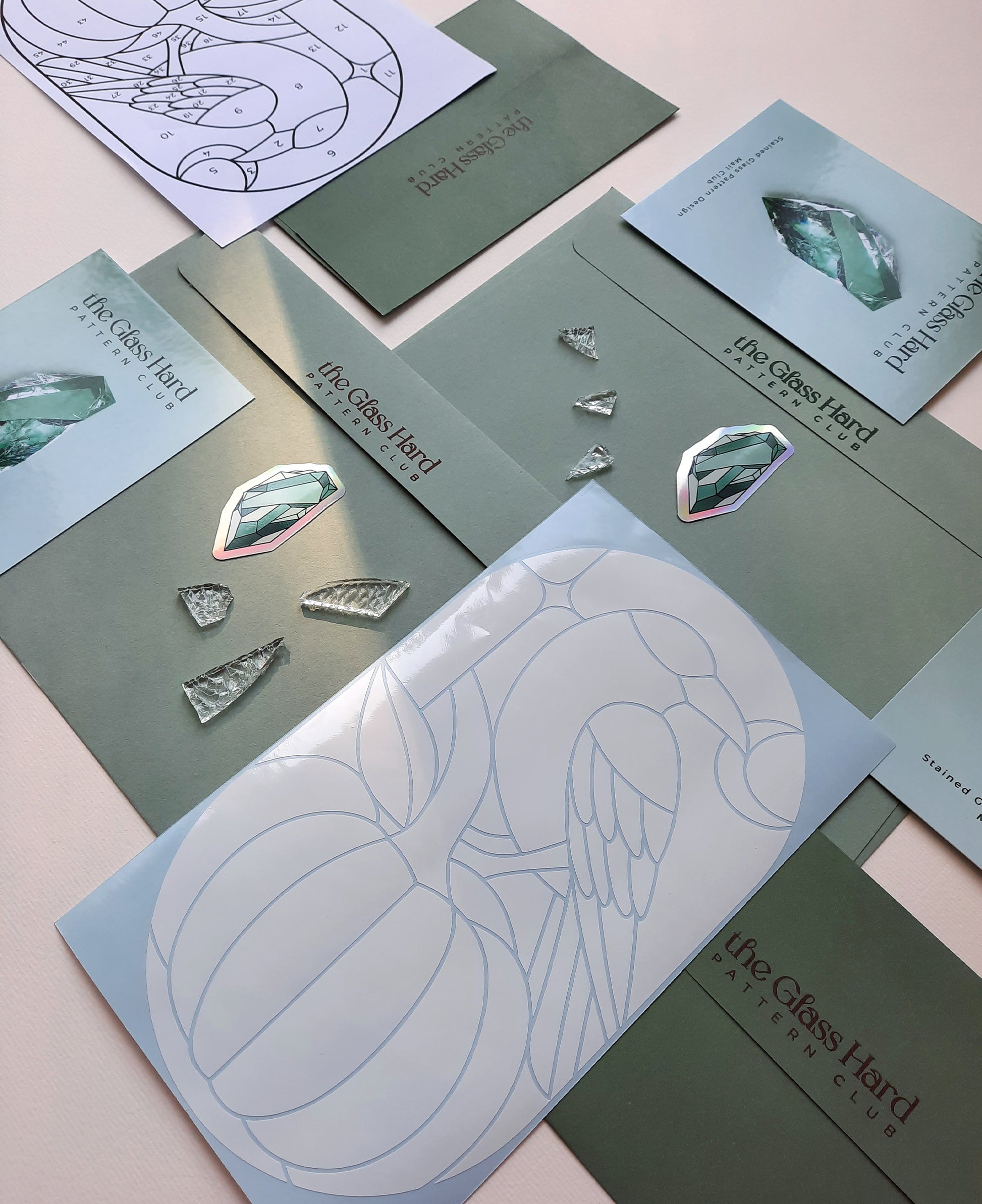 stained glass pattern club

stained glass subscription

monthly pattern club

stained glass templates

glass art designs

stained glass freebies

digital pattern subscription

commercial use pattern

beginner stained glass

stained glass sticker pattern

pattern club membership

glass art hobbyist

downloadable glass pattern 
usa international customers